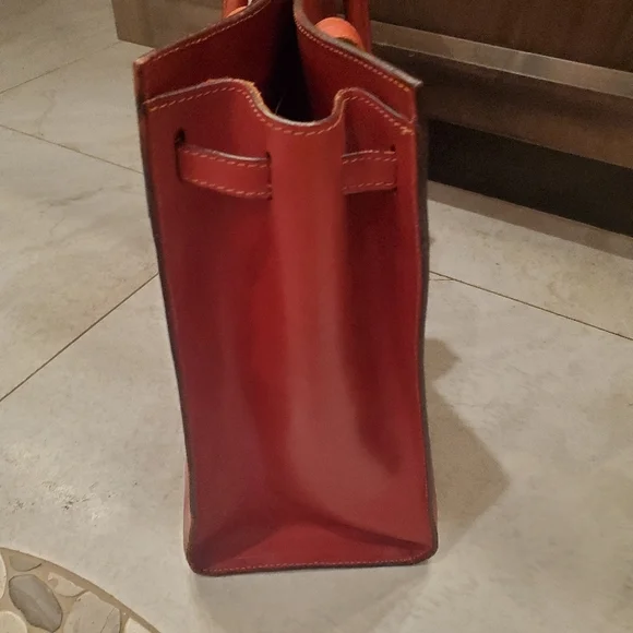 Dooney & Bourke Alto Large Tassel Bag - Picture 3 of 9